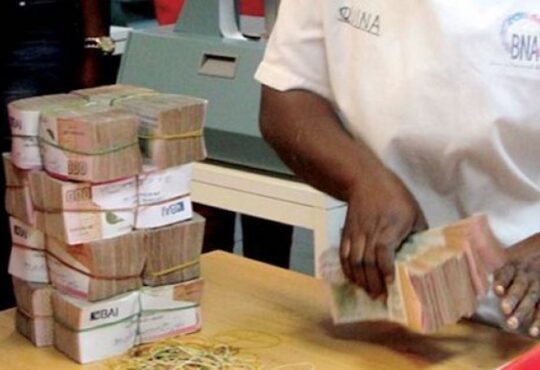 FMI dá 748 milhões de dólares a Angola